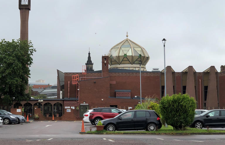 Glasgow Central Mosque: Scotland's largest mosque 'deeply upset' after ...