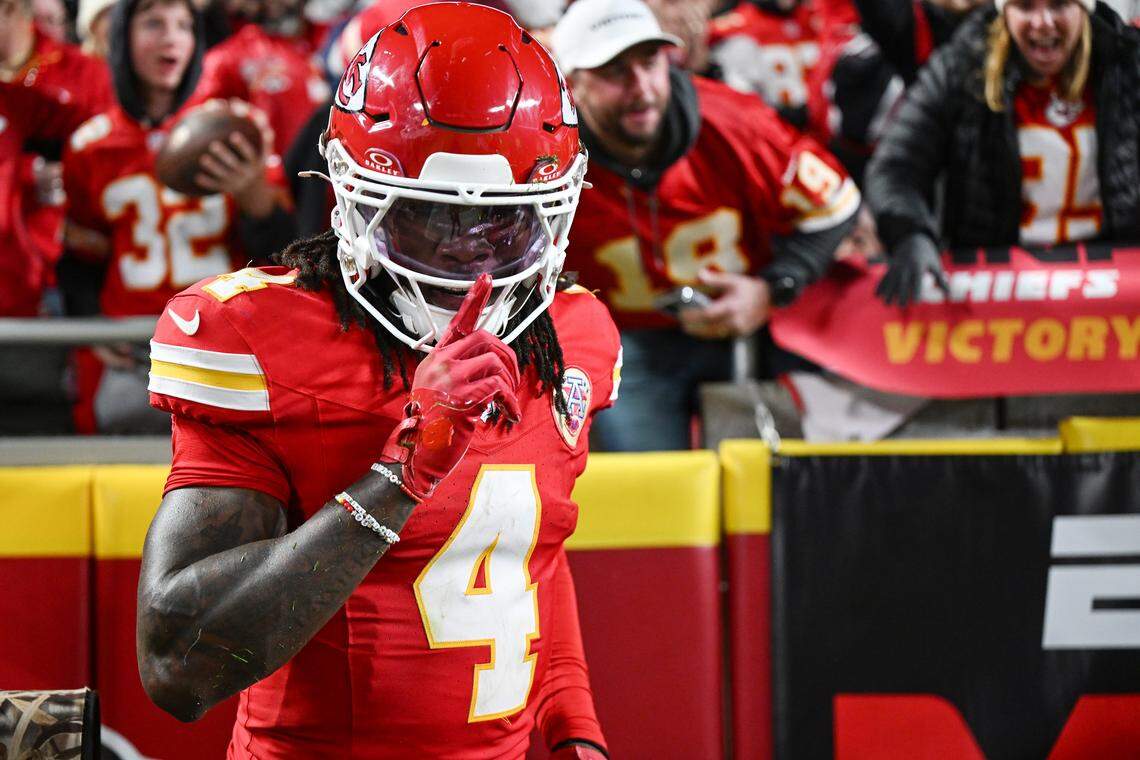 Travis Kelce delivered Rashee Rice a telling halftime message. And he ...