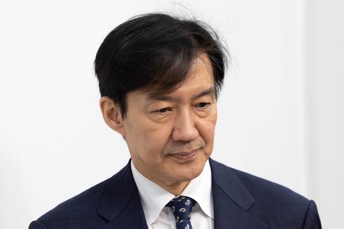 조희대, 옥좌 내려온다…조국 ‘초강수’에 휘청