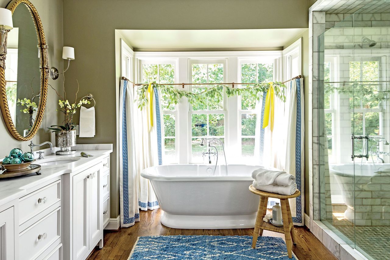 Palais Pedestal Soaking Tub