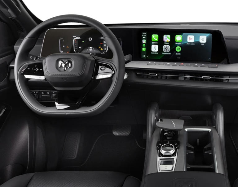 Ram’s New Midsize Pickup Won’t Share Jeep’s Platform After All