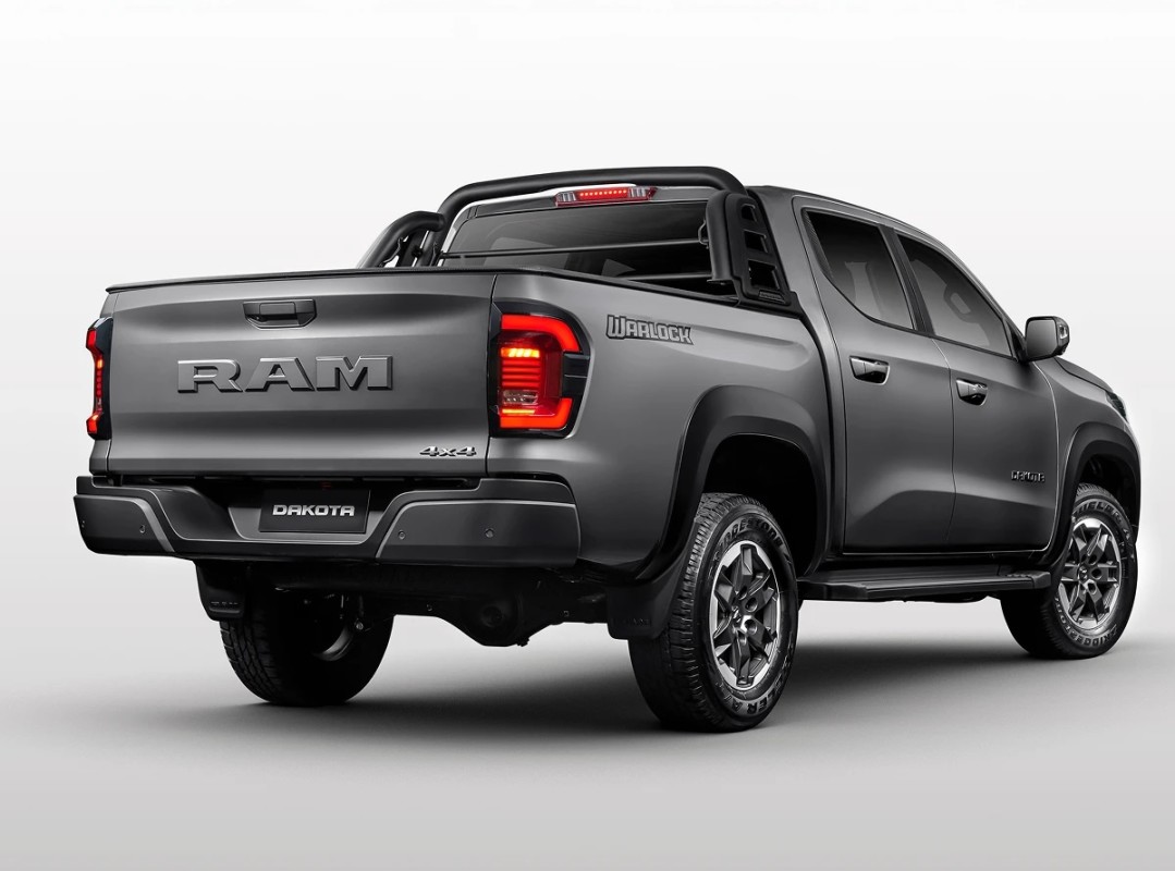 Ram’s New Midsize Pickup Won’t Share Jeep’s Platform After All