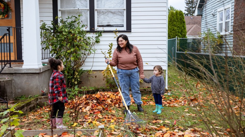 Tackle Fall Outdoor Tasks With These 10 Tools From Harbor Freight