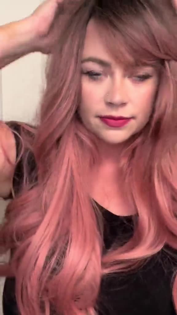 My Lizard's Hilarious Reaction to My New Wig Transformation