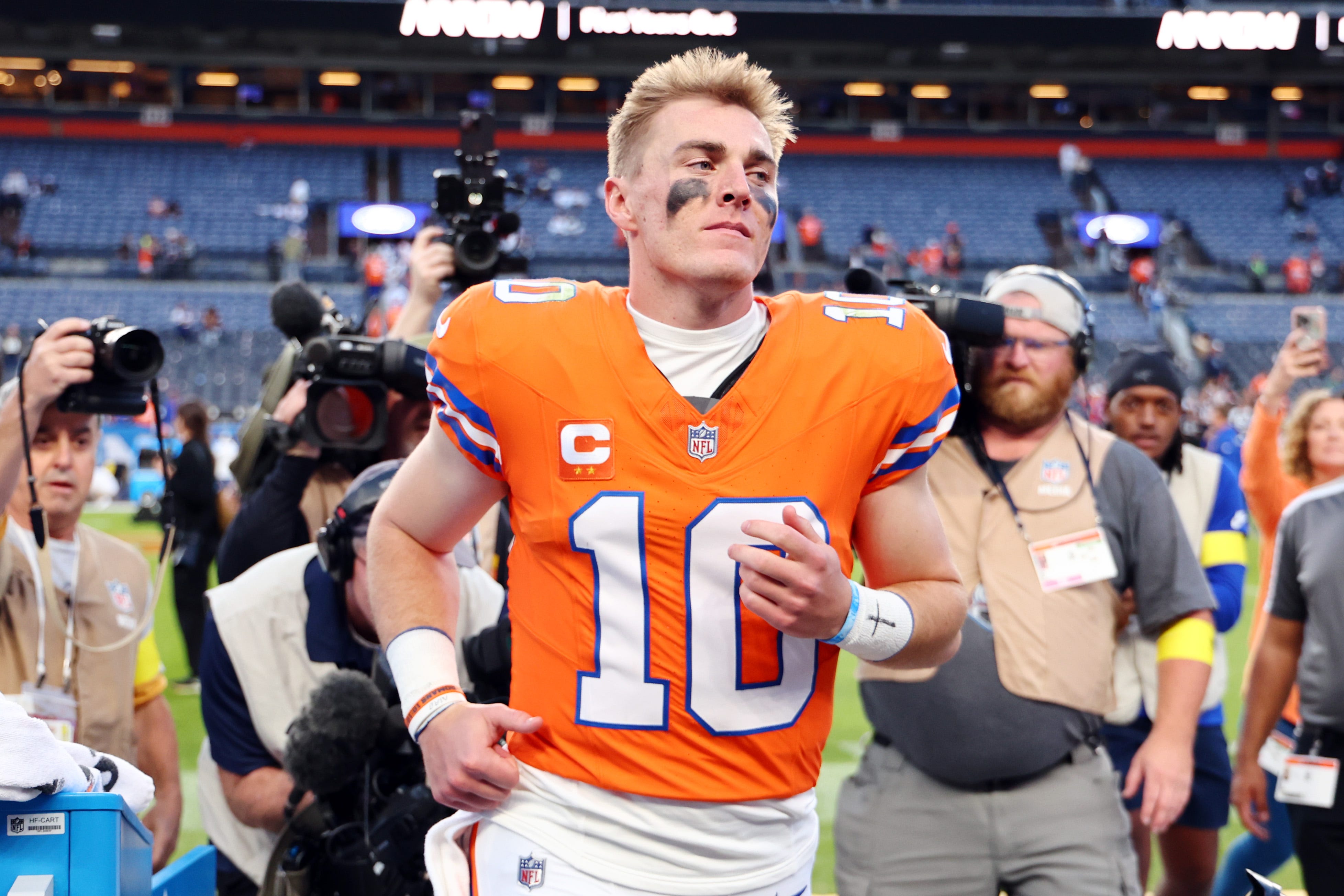 Bo Nix's interception might have been the result of a botched no-look pass