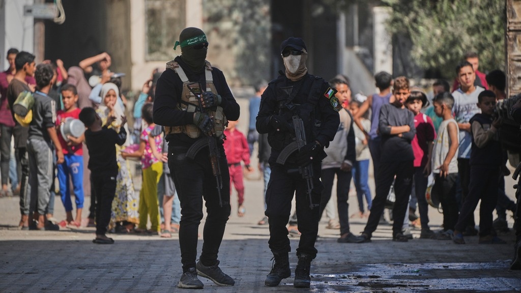 Netanyahu orders powerful strikes in Gaza after Hamas returns wrong ...