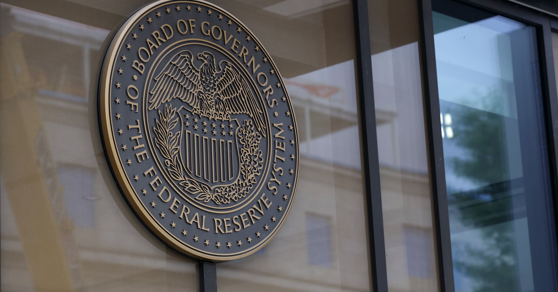 How Fed rate cuts affect your wealth