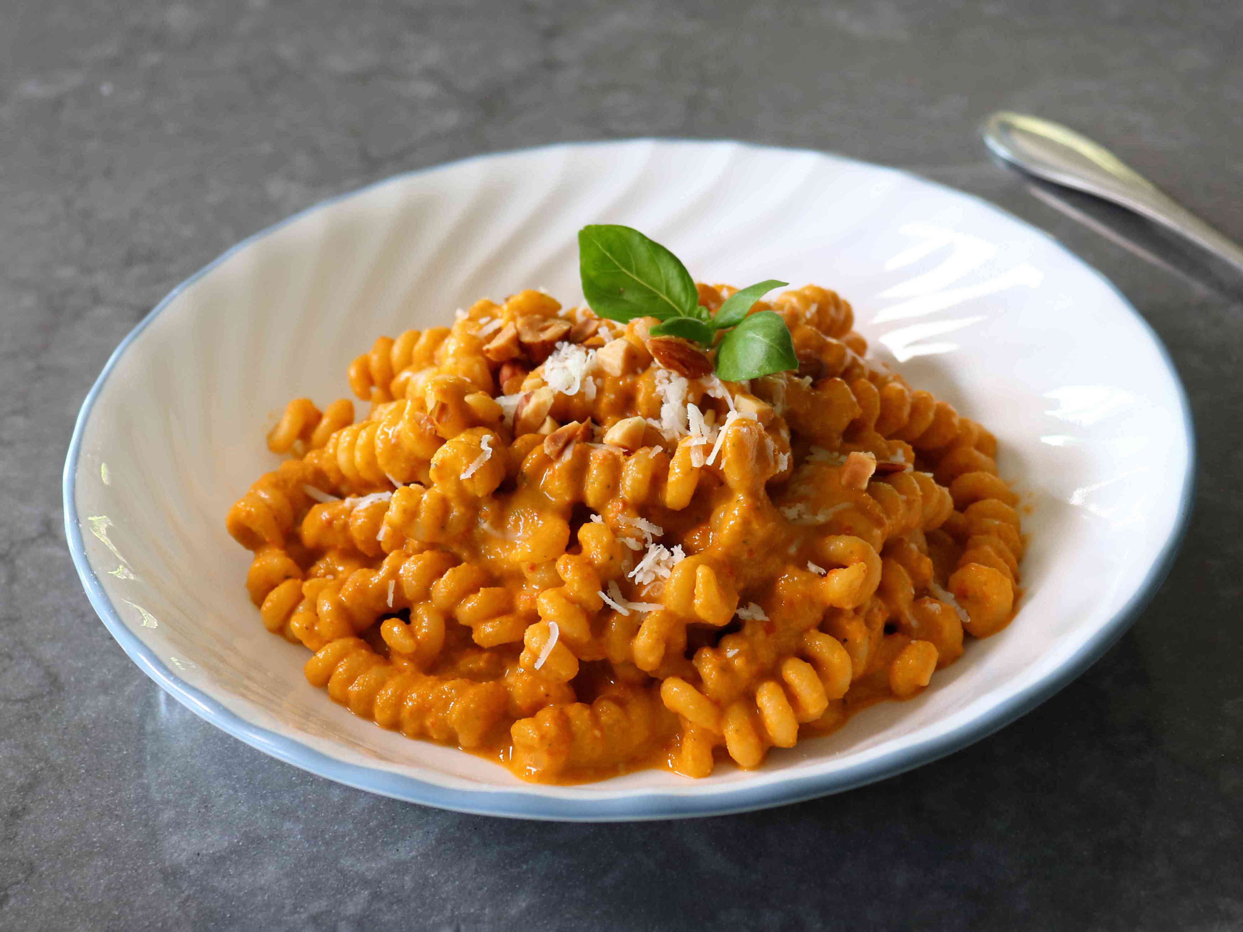 The 2-Ingredient Pasta Dish I Make When I Don't Feel Like Cooking