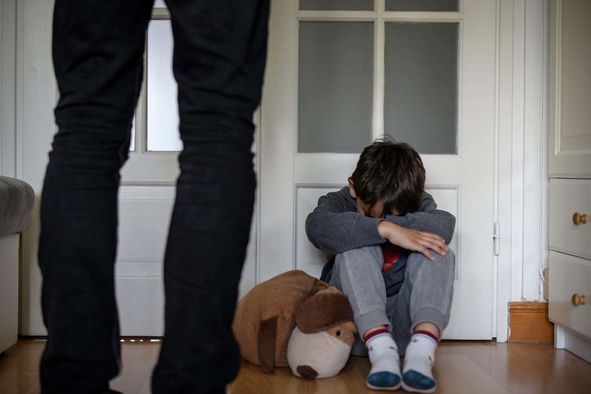 Tories call for national child cruelty register to protect victims of abuse
