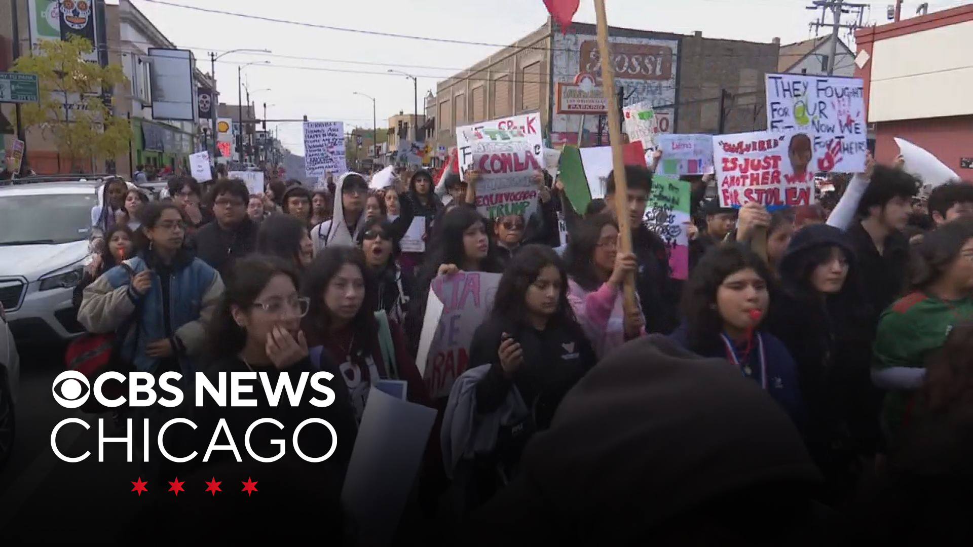 CPS students walk out of class in Little Village to protest immigration ...