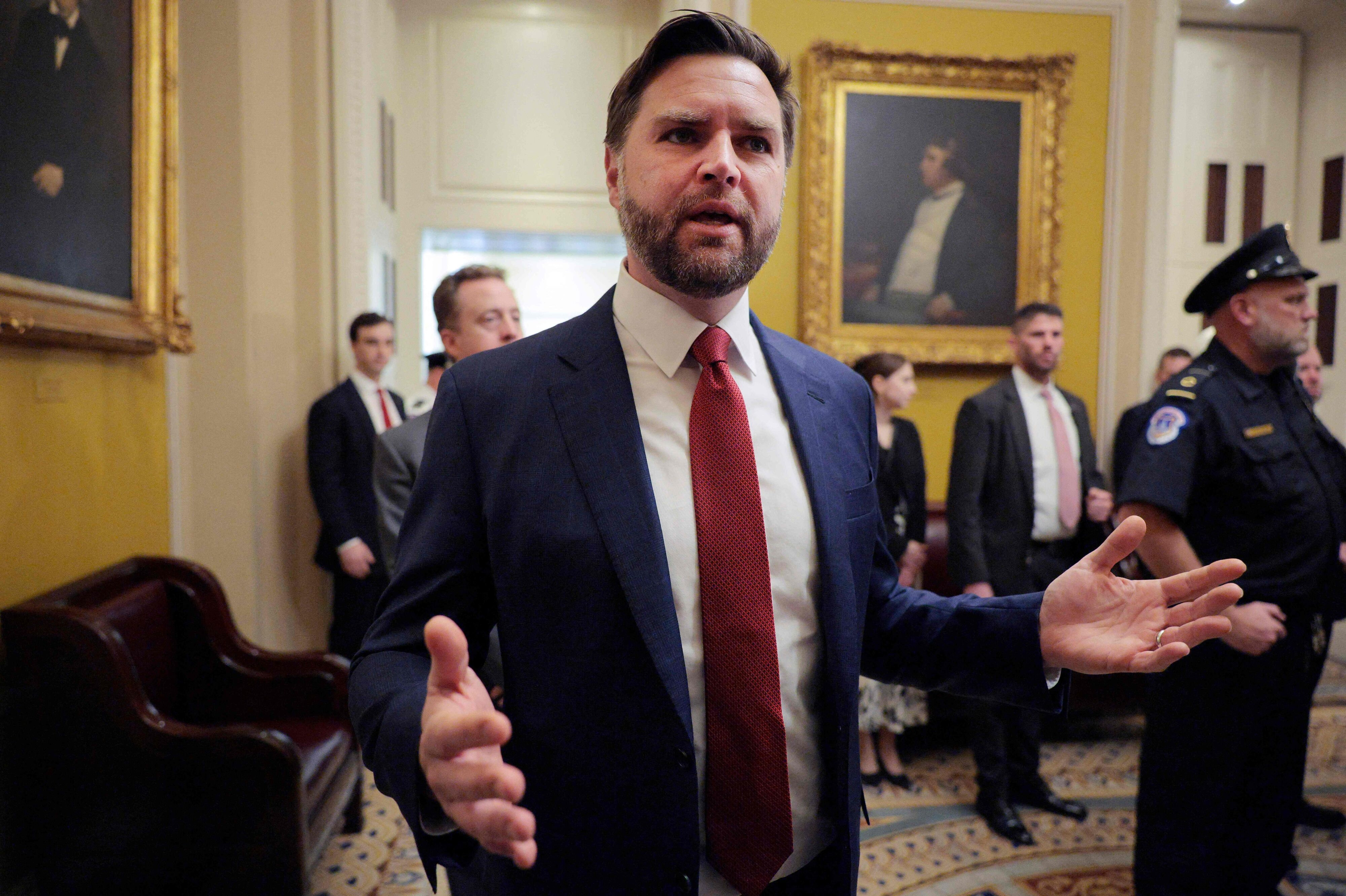 Vance: Våbenhvilen holder på trods af gnidninger i Gaza