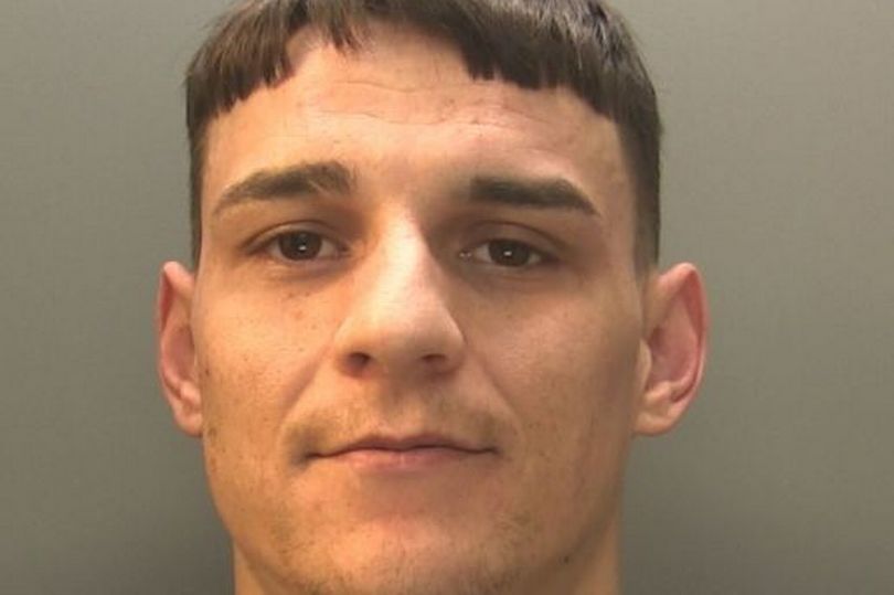 Convicted drug dealer recalled to prison as police appeal for help to ...