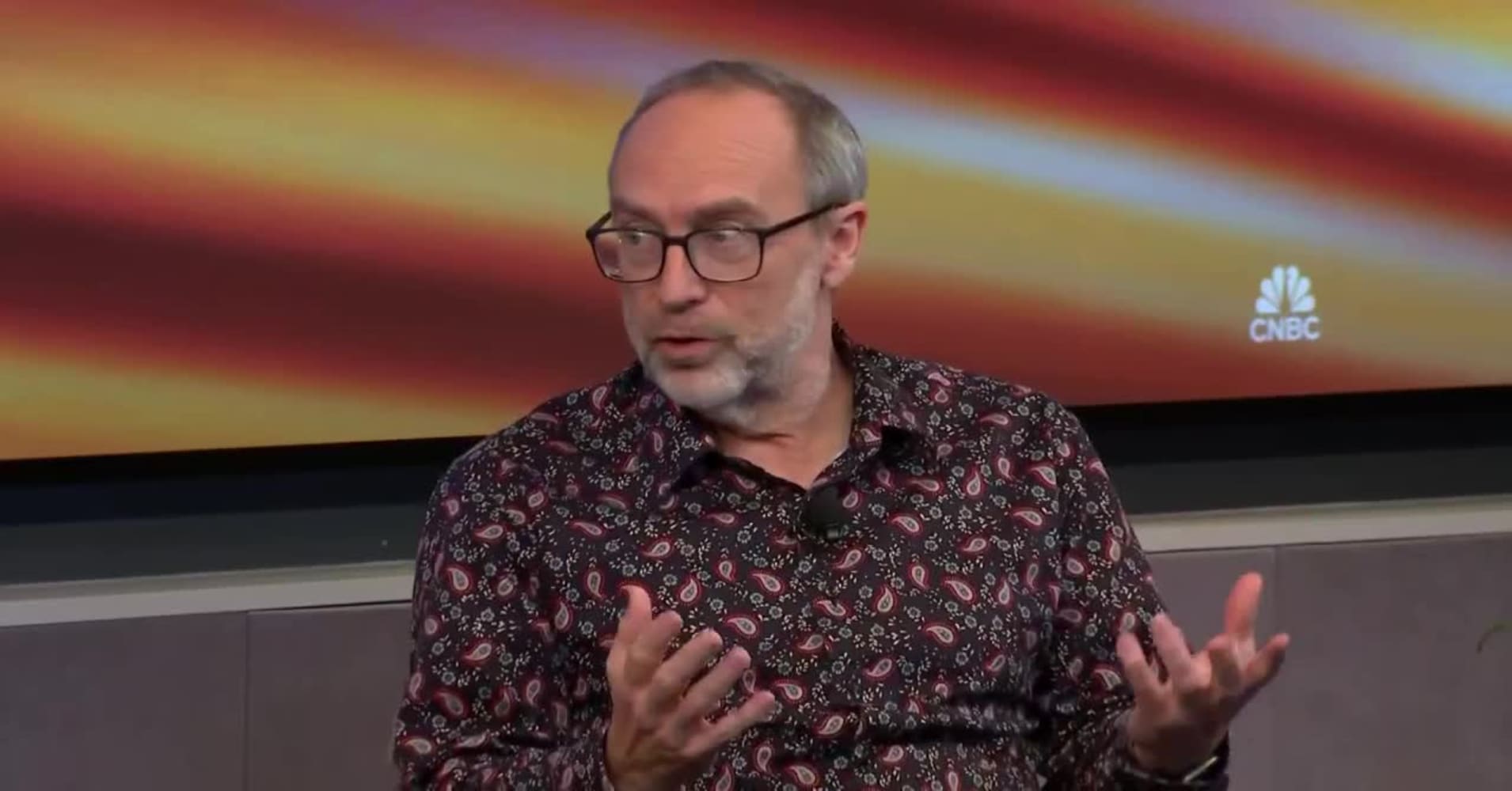 Wikipedia founder Jimmy Wales on what it takes to build online trust in ...