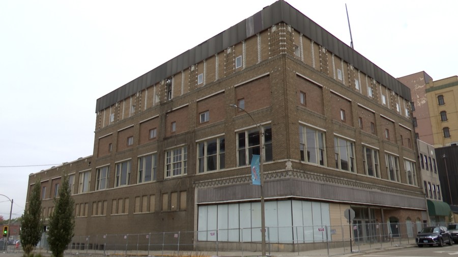 Downtown Bloomington building demolished for redevelopment