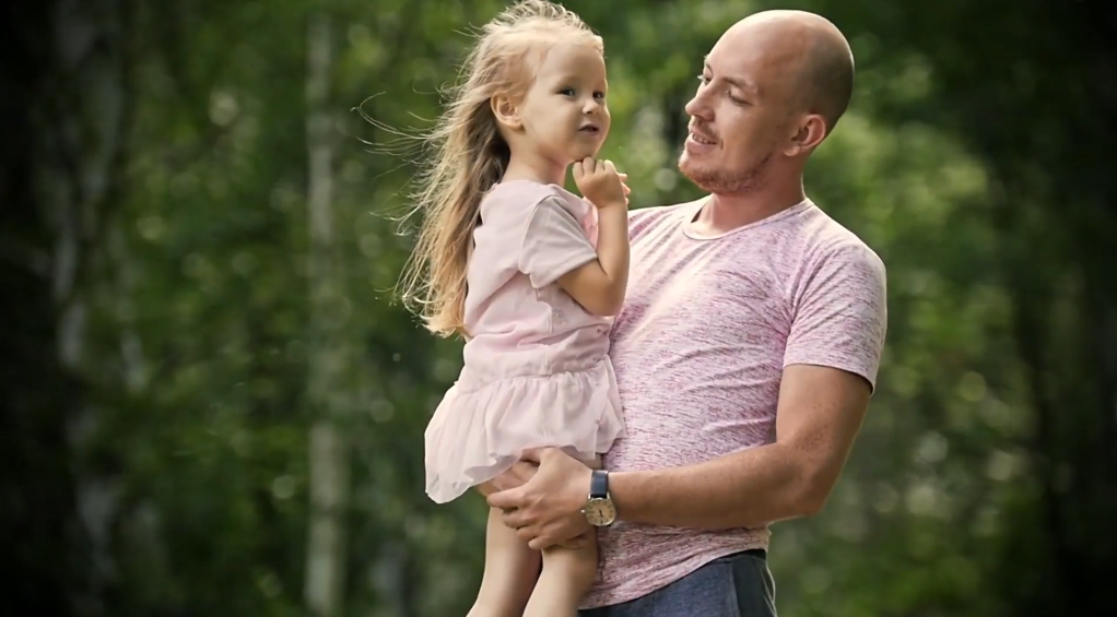 Foster Mom Stunned by Girl’s Surprise Announcement Moments After Arrival
