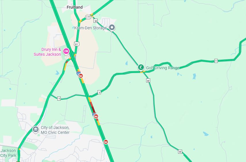 2 injured in 3-vehicle crash on I-55 near Fruitland exit