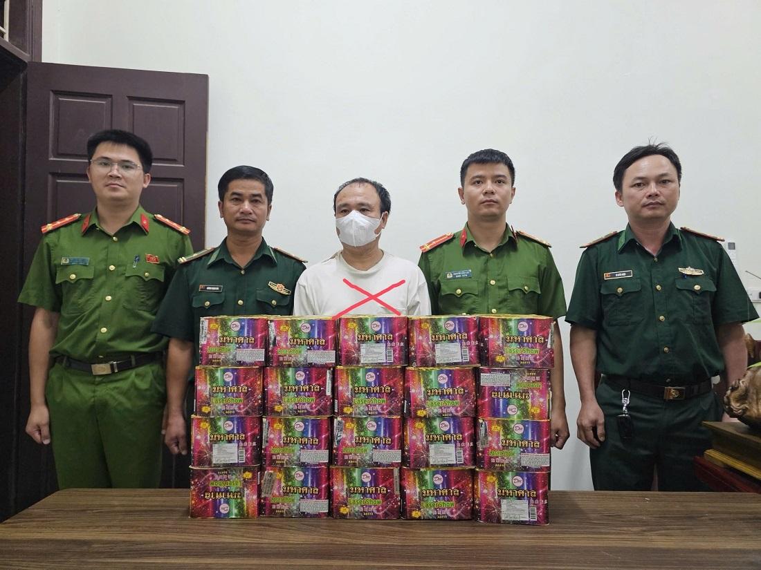 Khởi tố đối tượng tàng trữ pháo nổ trái phép
