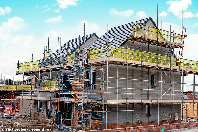 Housebuilders: Labour Faces 1.5M Home Target Challenge