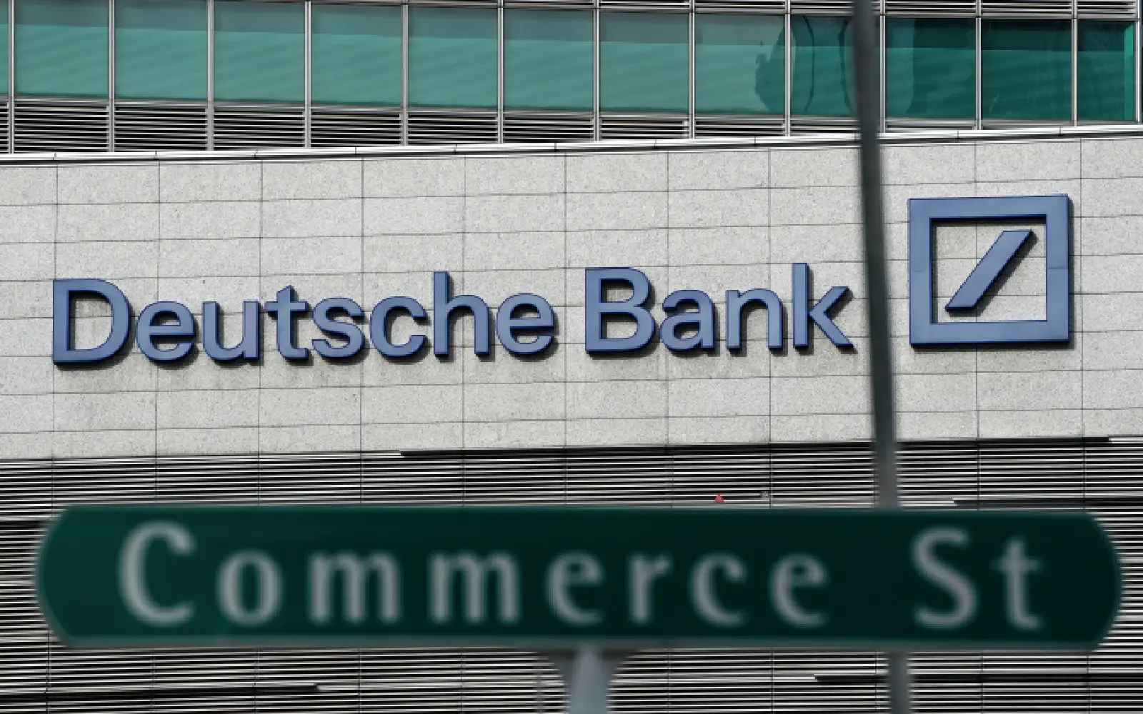 Deutsche Bank's Record Profit from Robust Trading