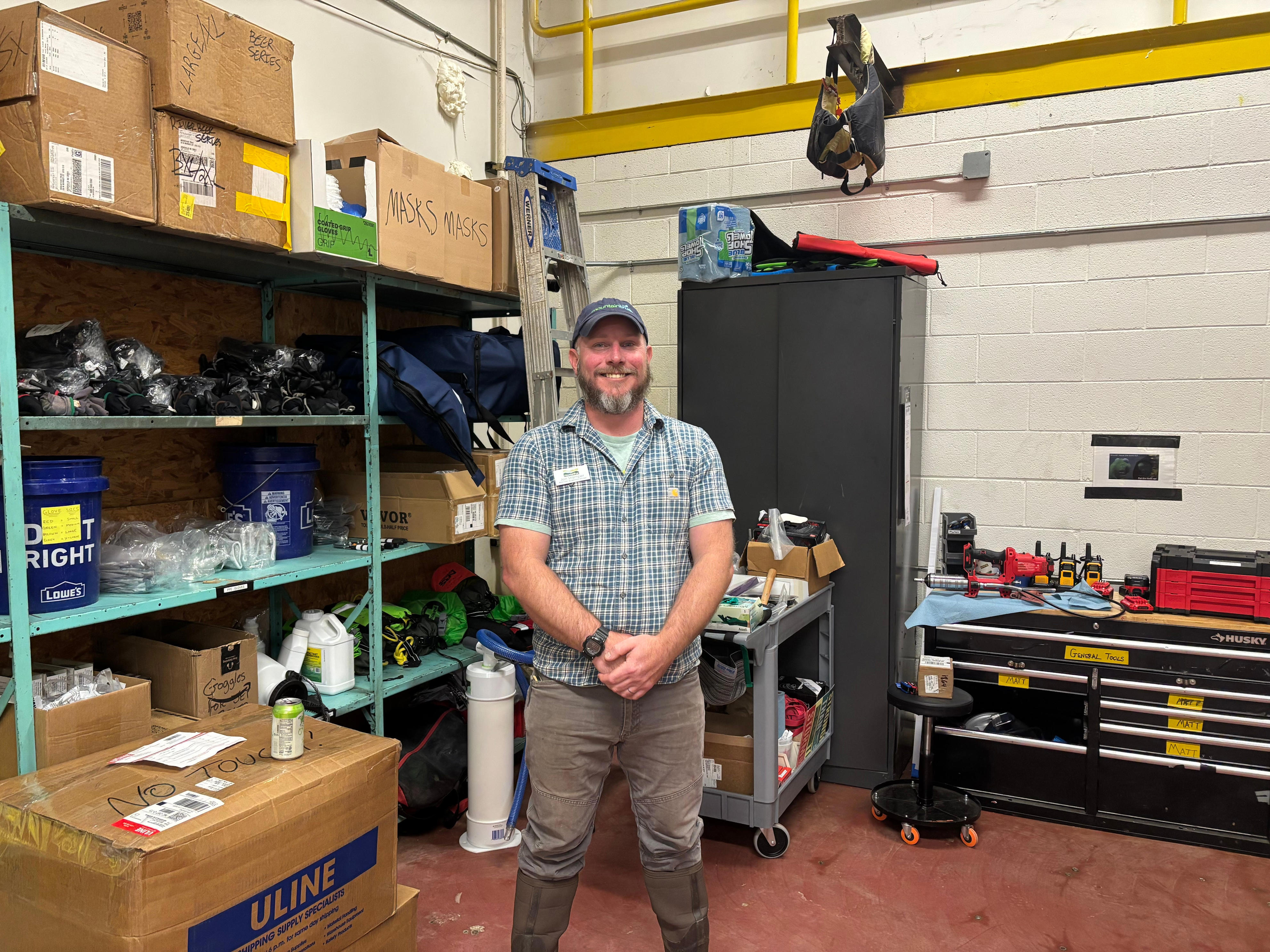 Helene debris lingers in WNC rivers. With new funding, a nonprofit ...