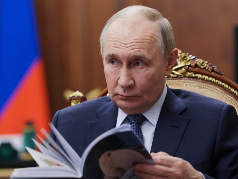 Wladimir Putin: Kremlchef von General dreist vor laufender Kamera belogen