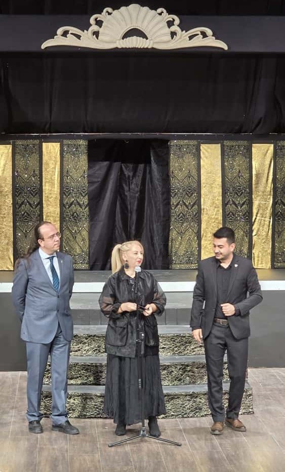 Sahne Tozu Tiyatrosu 21. yılını Haldun Dormen Sahnesi’nde kutladı