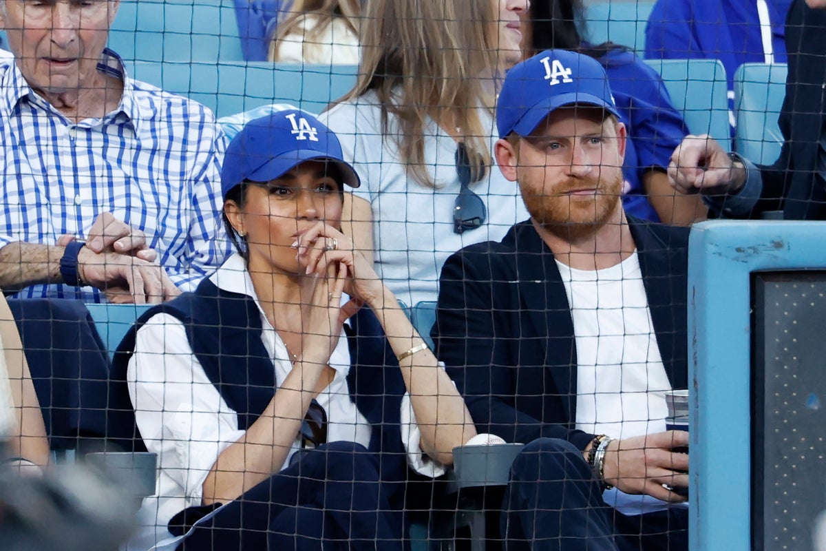 Harry and Meghan Among LA Celebrities at World Series Game 4