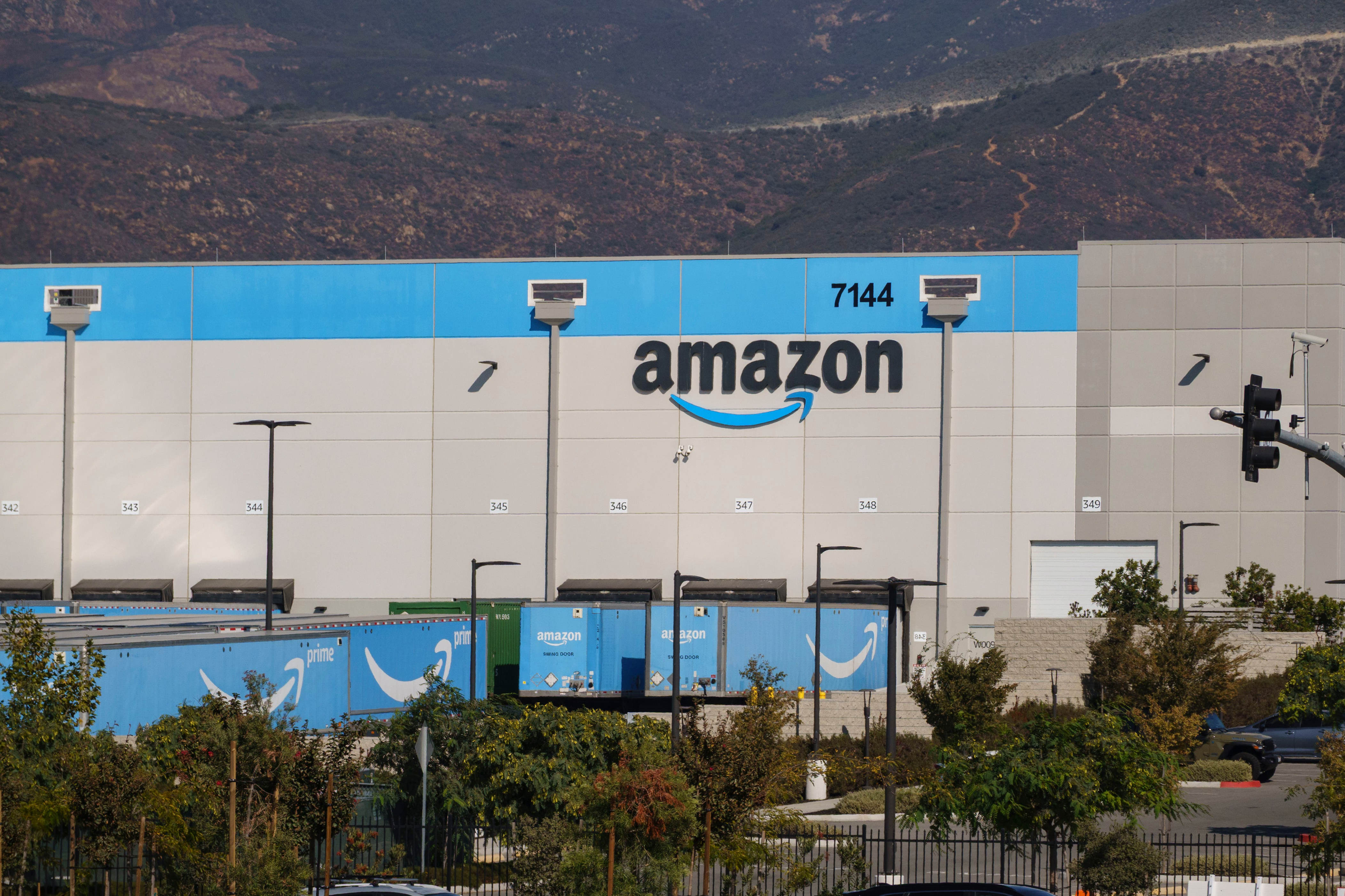 Mass layoffs: Full list of companies cutting thousands of jobs