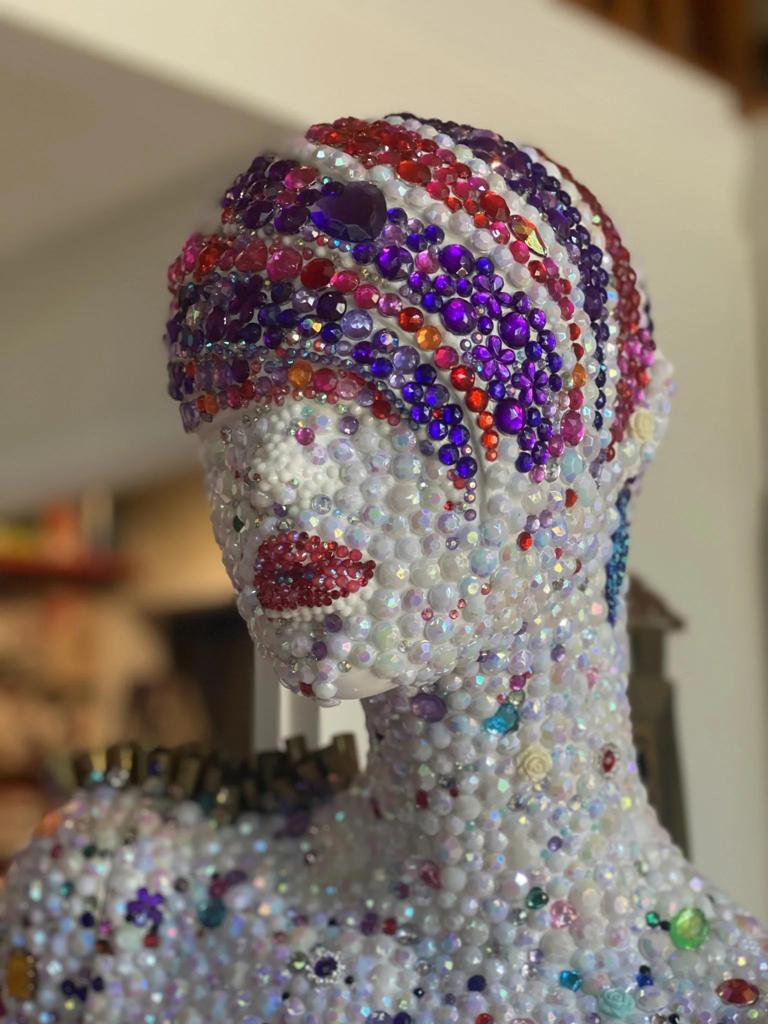 Artist Diana Ries Sheldon keeps Castleberry Hill’s creative heart beating