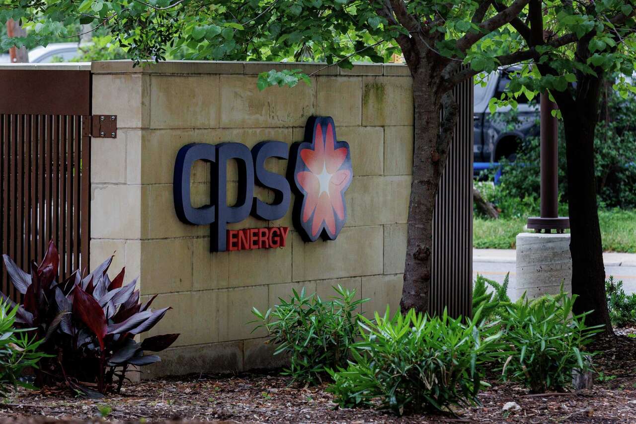 CPS Energy delays San Antonio rate increase, will revisit it in mid-2027