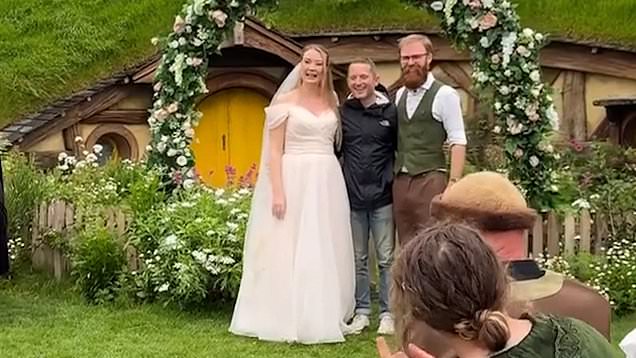 Lord of the Rings Star Shocks Hobbiton Wedding