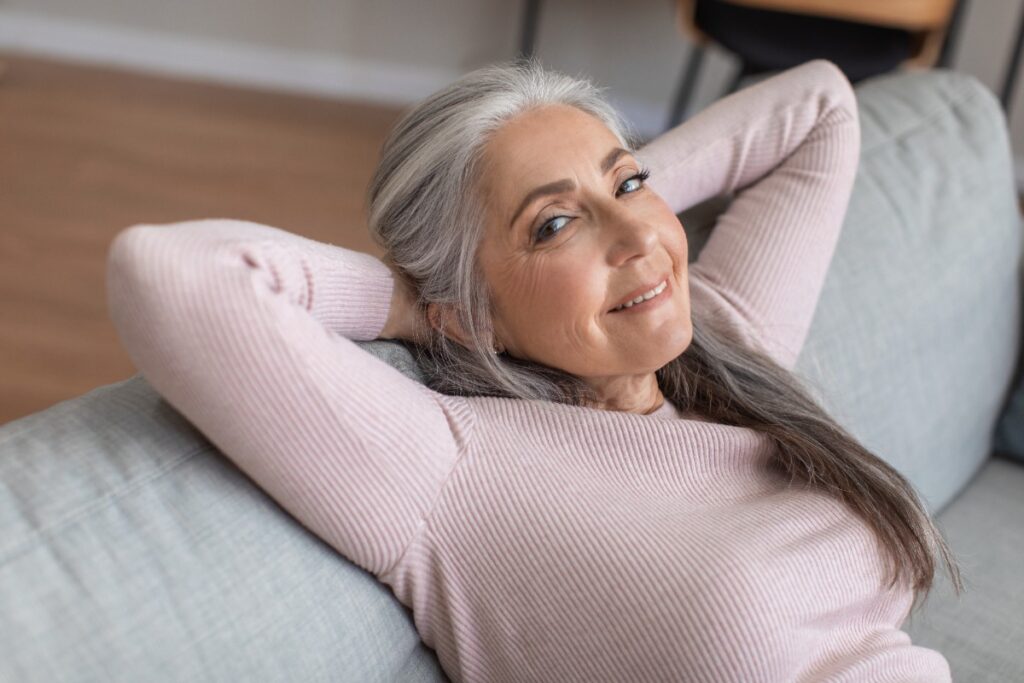 15 Things Women Over 50 Secretly Love About Not Caring What Anyone Thinks and How It Frees Their Confidence