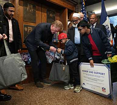 Sons of NYPD officer killed in Midtown mass shooting receive full ...