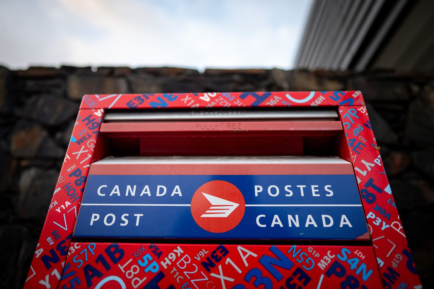 canada-post-cutting-jobs-as-part-of-restructuring-started-earlier-this-year