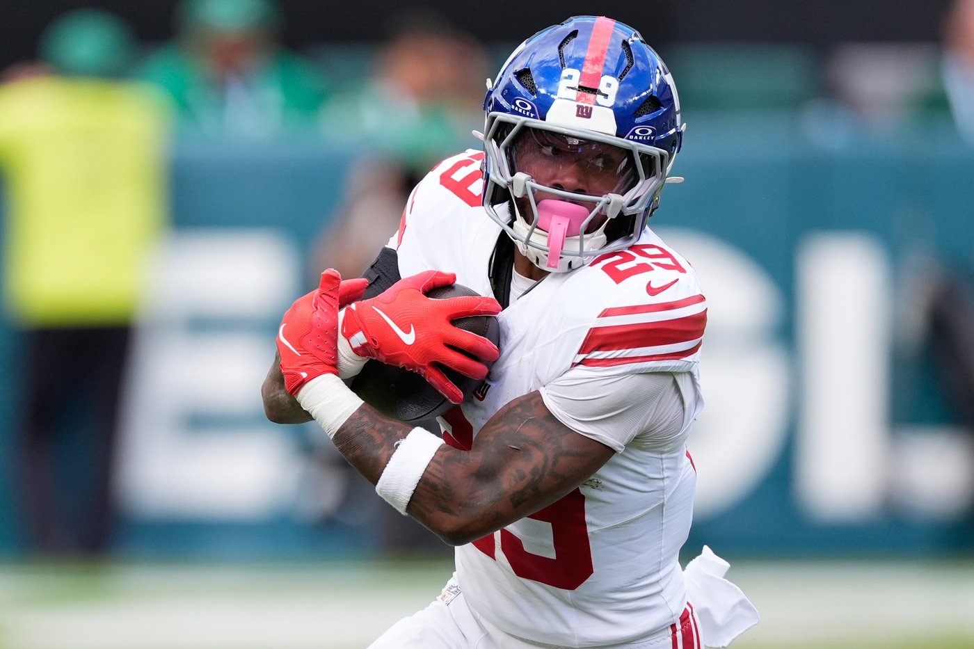 Giants Turn to Tyrone Tracy as Running Back After Skattebo's Injury
