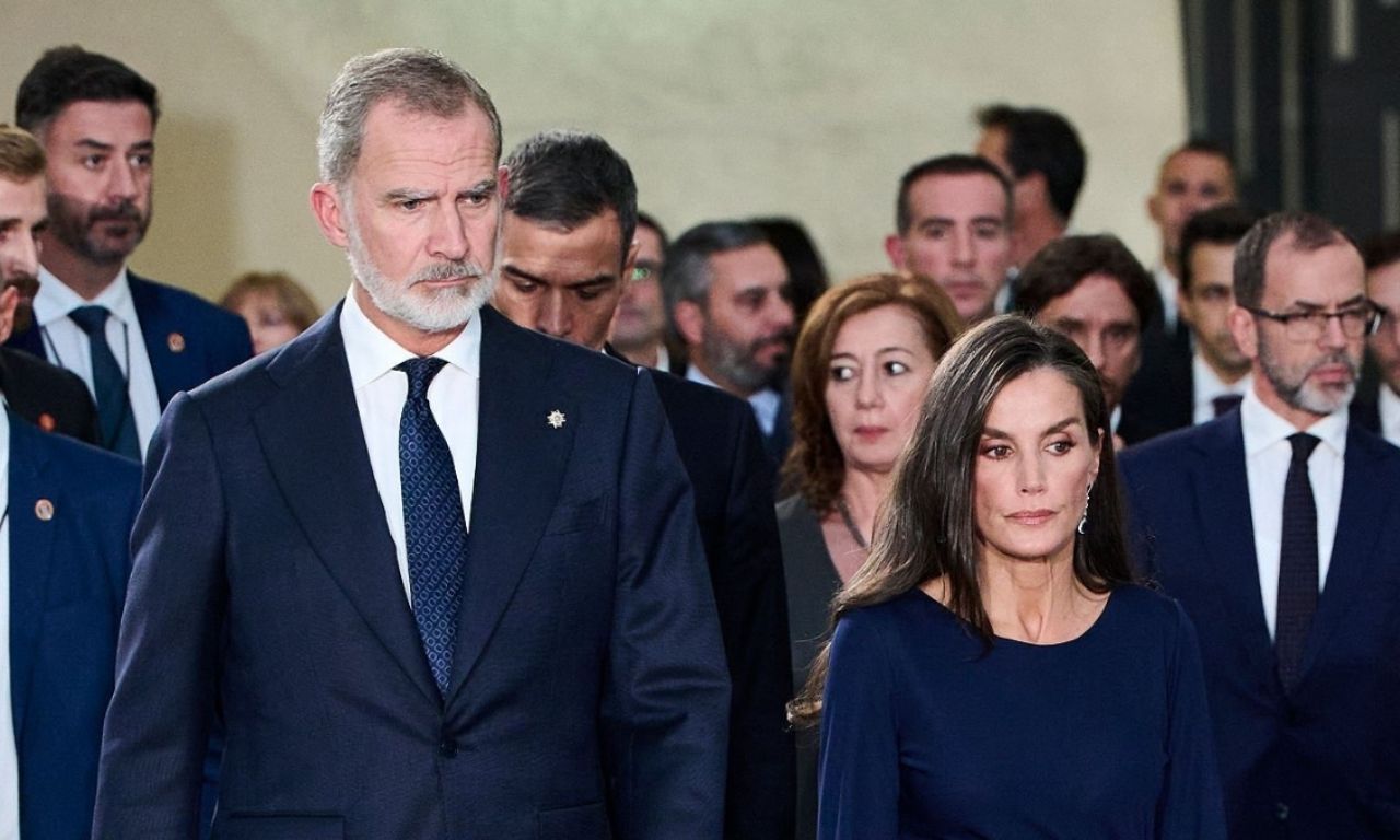Felipe VI y la Reina Letizia presiden el solemne Funeral de Estado por ...