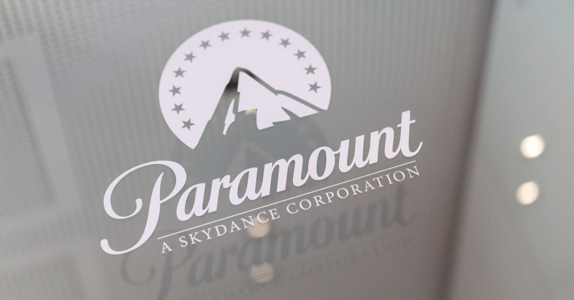 Paramount to lay off 1,000 employees, with more cuts expected
