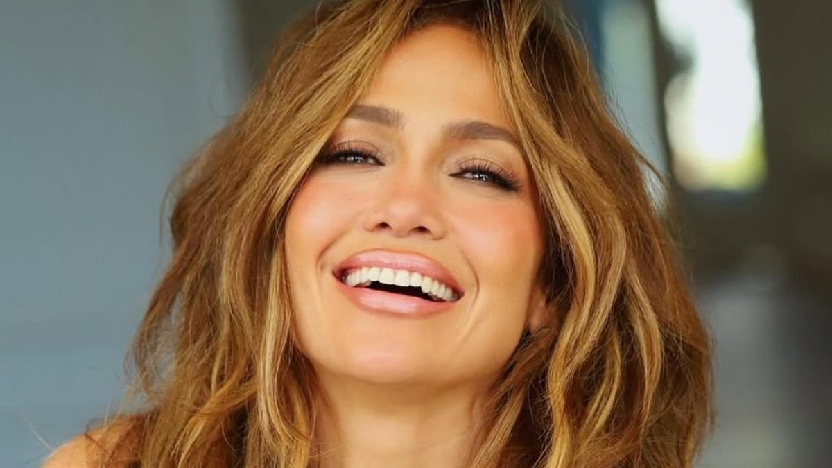 J.Lo at 56: The Real, Unfiltered Diet and Fitness Secrets Behind Her ...