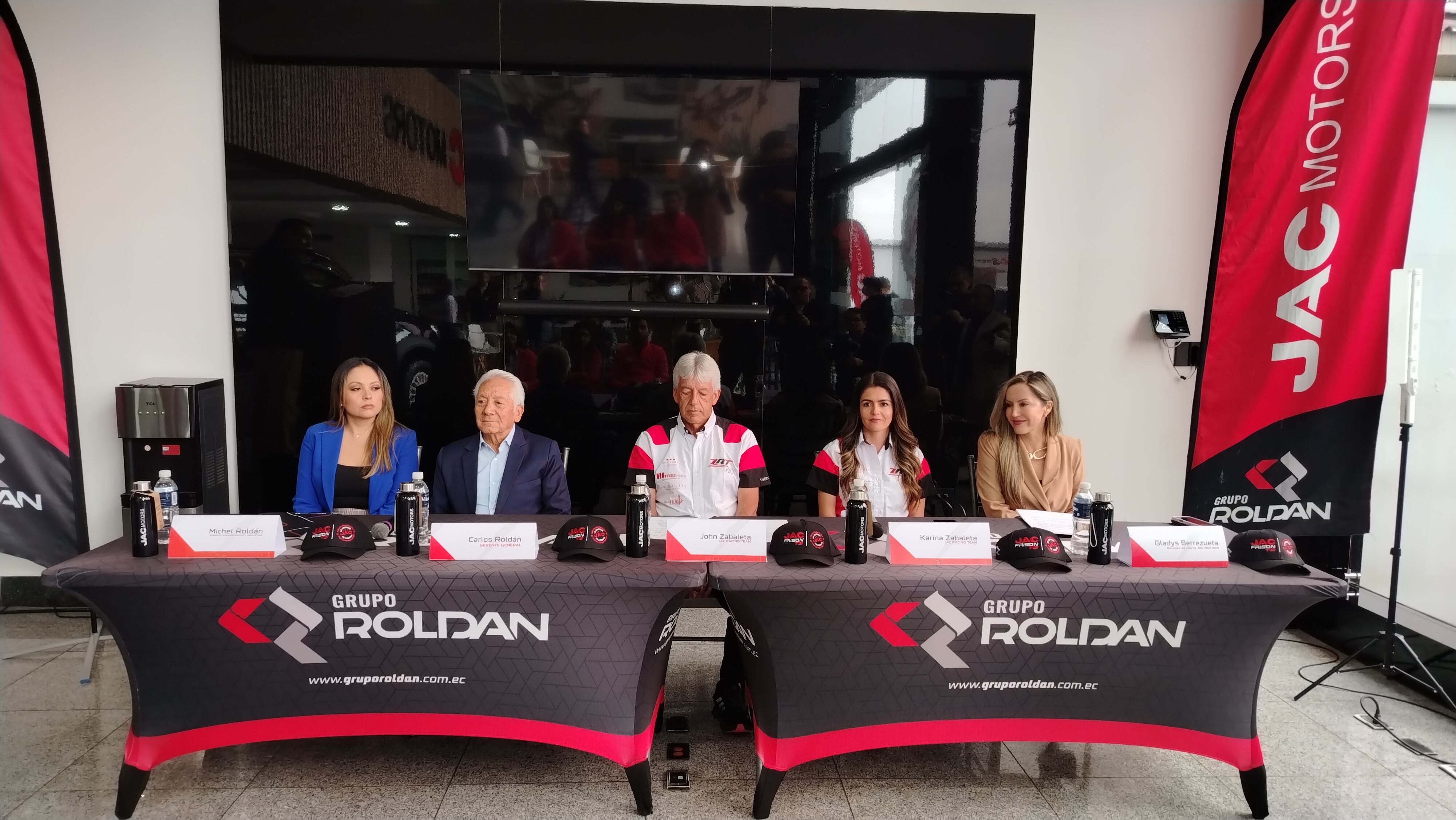 Ecuador brilló en el Rally Caminos del Inca 2025 con el Team Zabaleta y ...