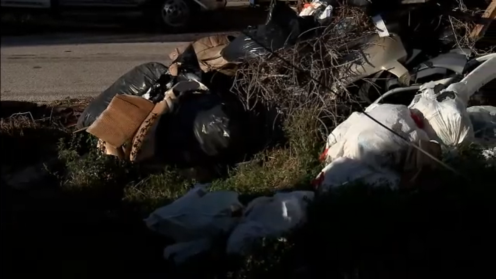Alief neighbors say heavy trash is piling up alongside illegal dumping ...