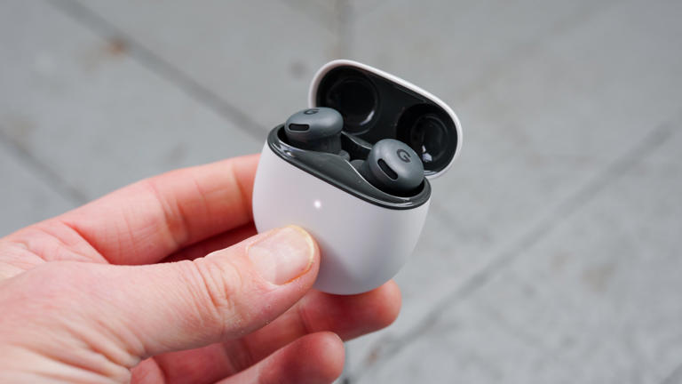 Google Pixel Buds 2a