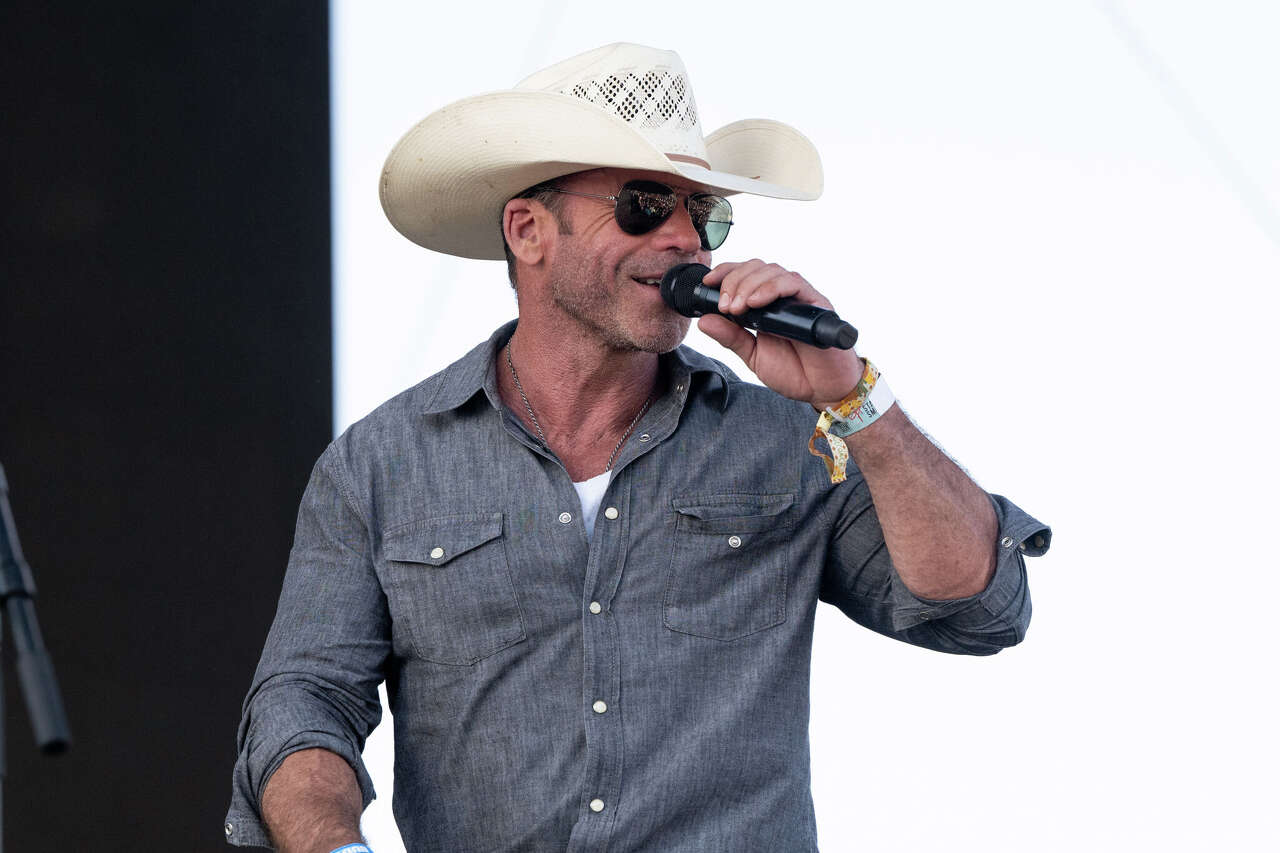 Taylor Sheridan is leaving Paramount. What does that mean for his Texas