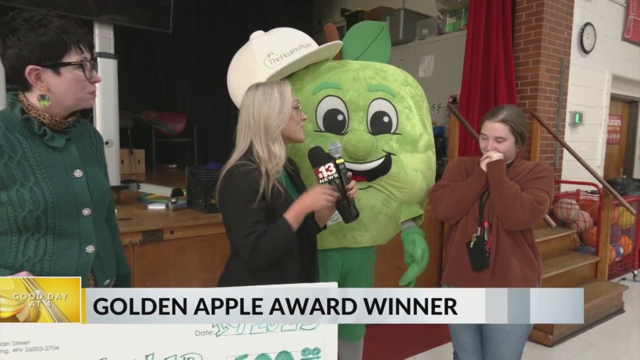 Nitro Elementary teacher wins WOWK’s Golden Apple Award