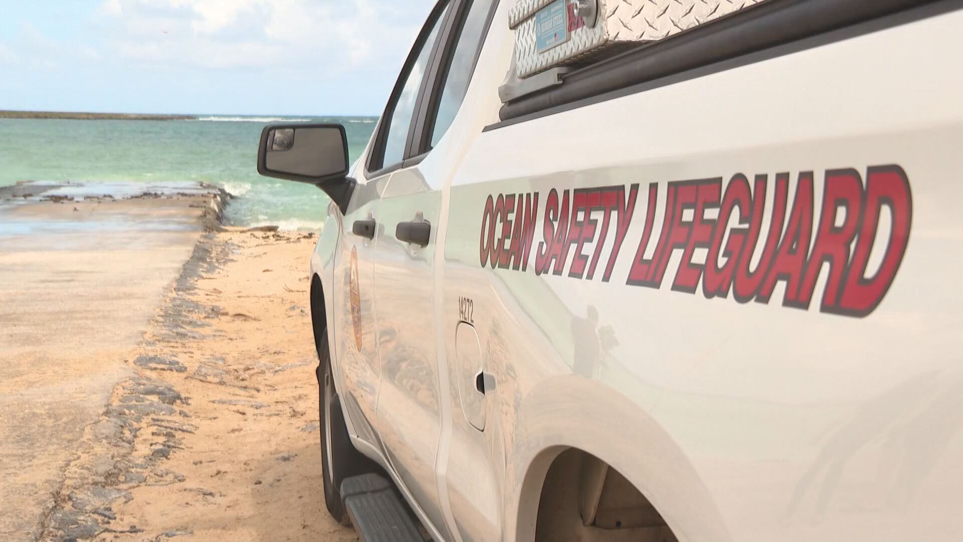 2 water emergencies send elderly diver, surfer to hospital