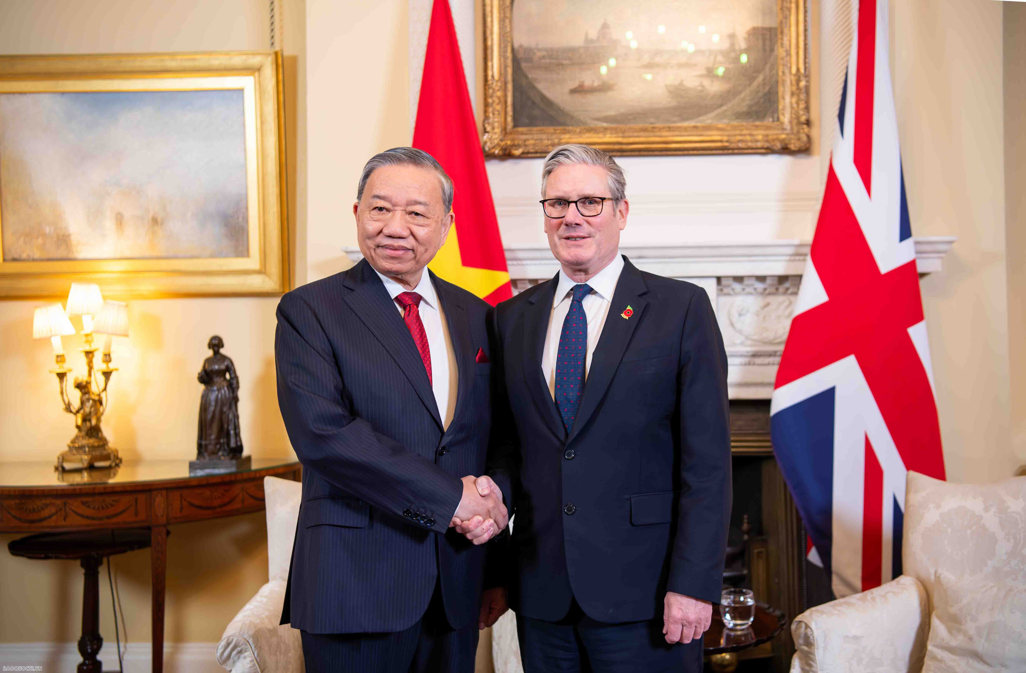 Tuyên bố chung về việc nâng cấp quan hệ Việt Nam-Anh lên Đối tác chiến lược toàn diện