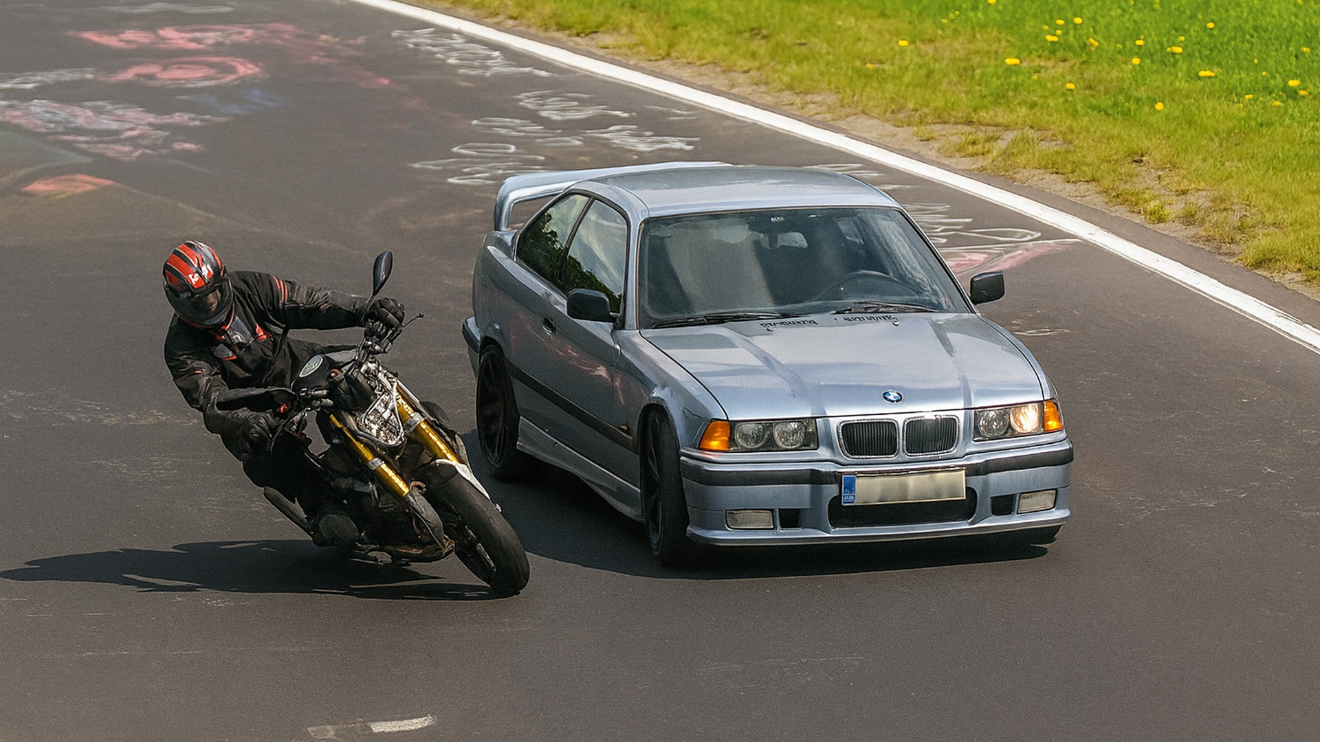Insane Motorcycle Moments at Nürburgring – The Real Heroes of the Ring!