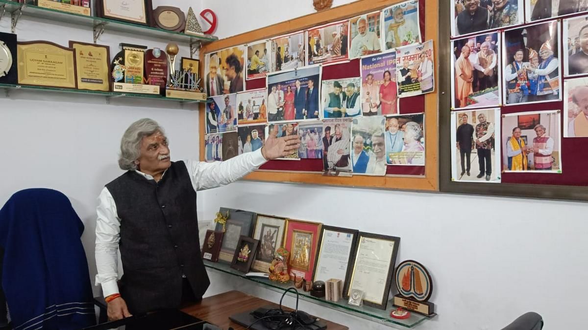 The GI tag man of India lives in Varanasi. He is blending culture and ...