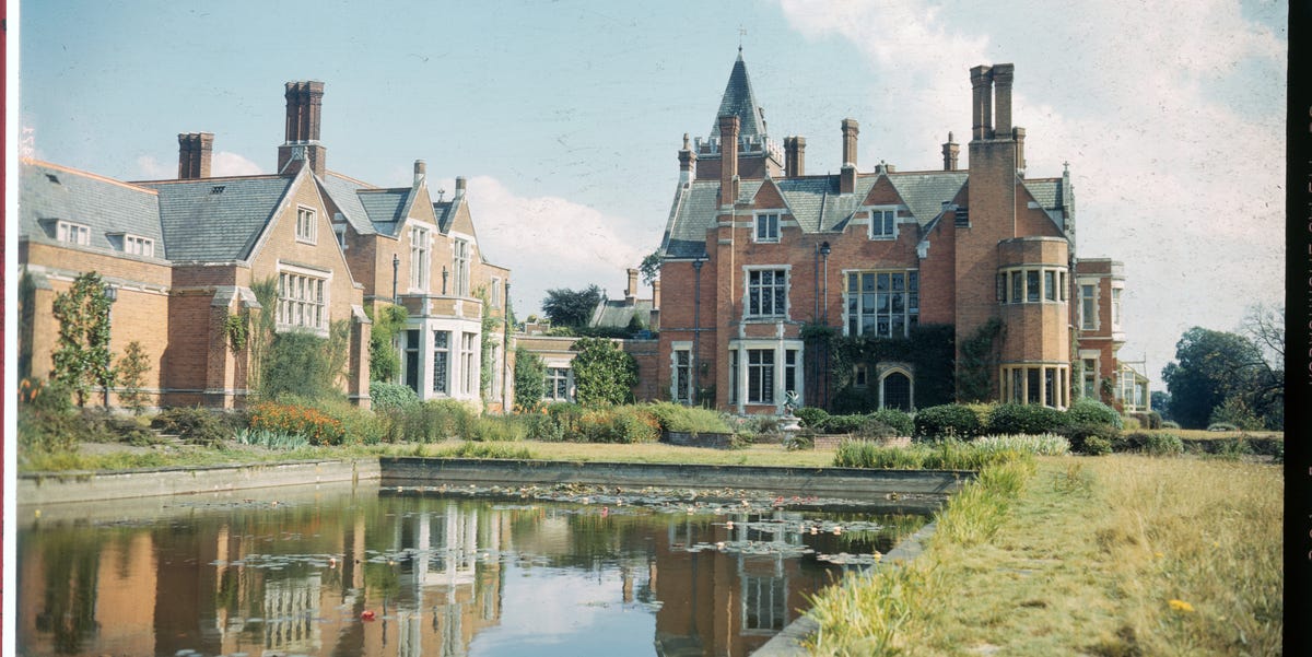King Charles’ Other Brother Also Lives in a Giant Royal Mansion With a ...