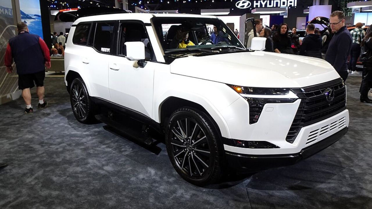 9-vehicles-shops-rarely-see-for-major-work