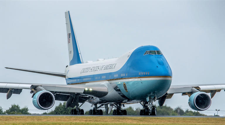 trump-s-donated-boeing-747-undergoes-temporary-air-force-one